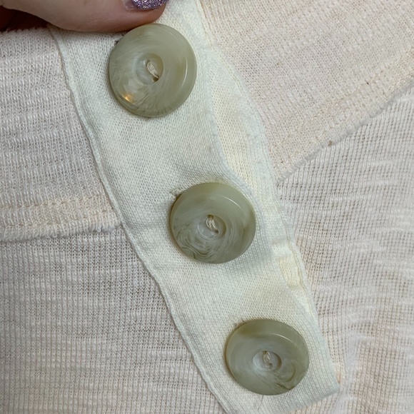 Free People Cream Don't Forget Me Top - Picture 6 of 7